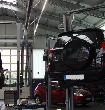 Einblick in die Kfz-Werkstatt